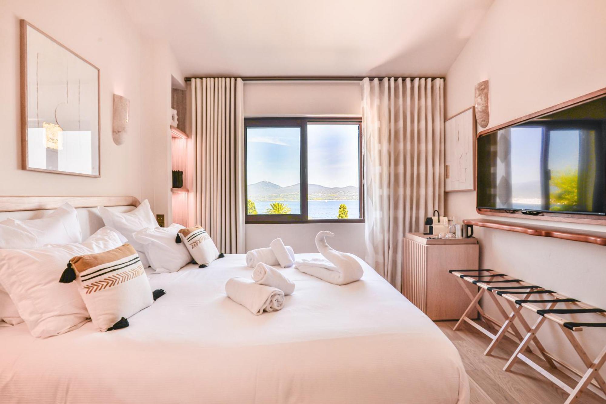 Tinah Saint-Tropez Hotel Exterior photo
