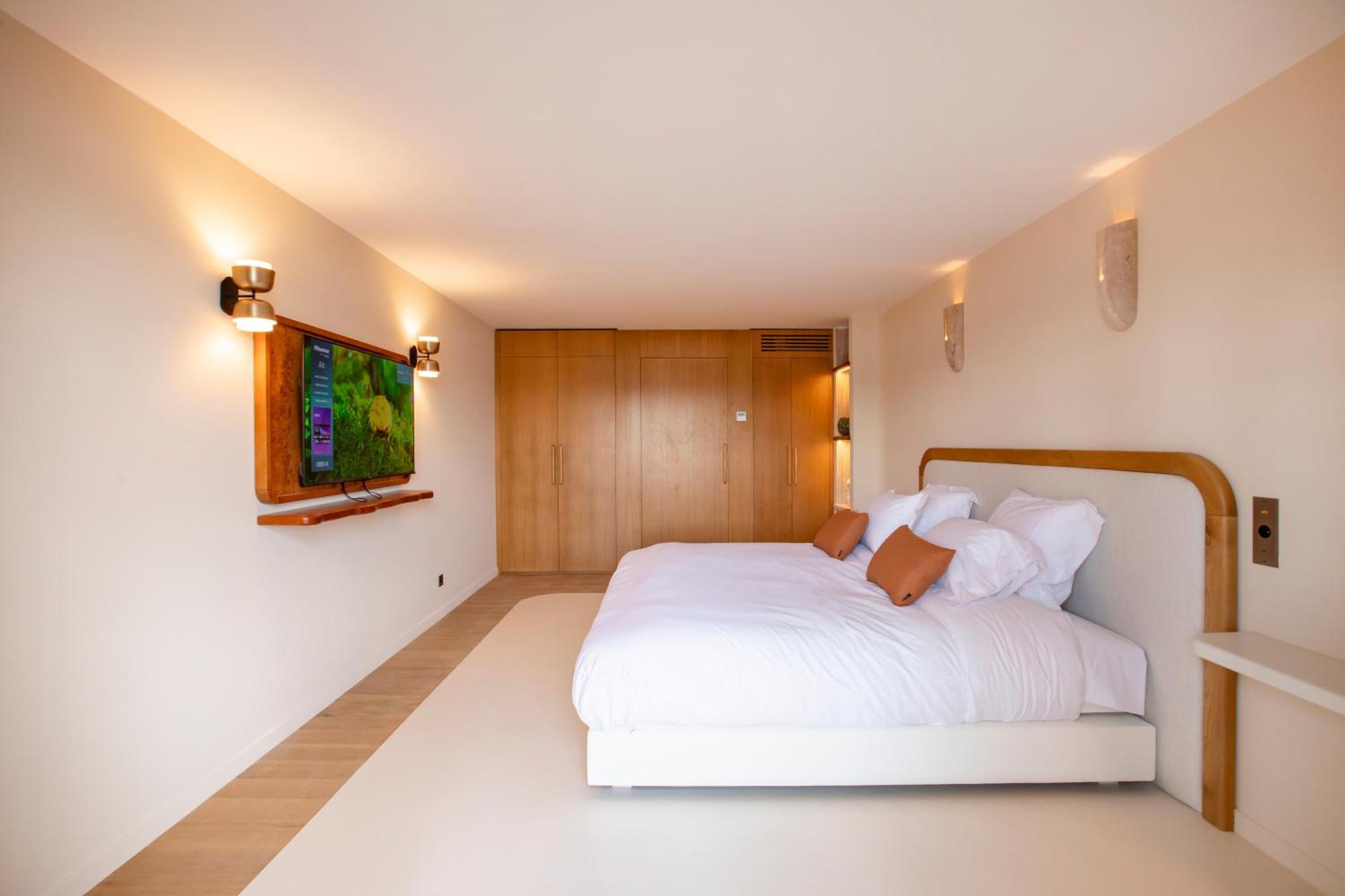 Tinah Saint-Tropez Hotel Exterior photo